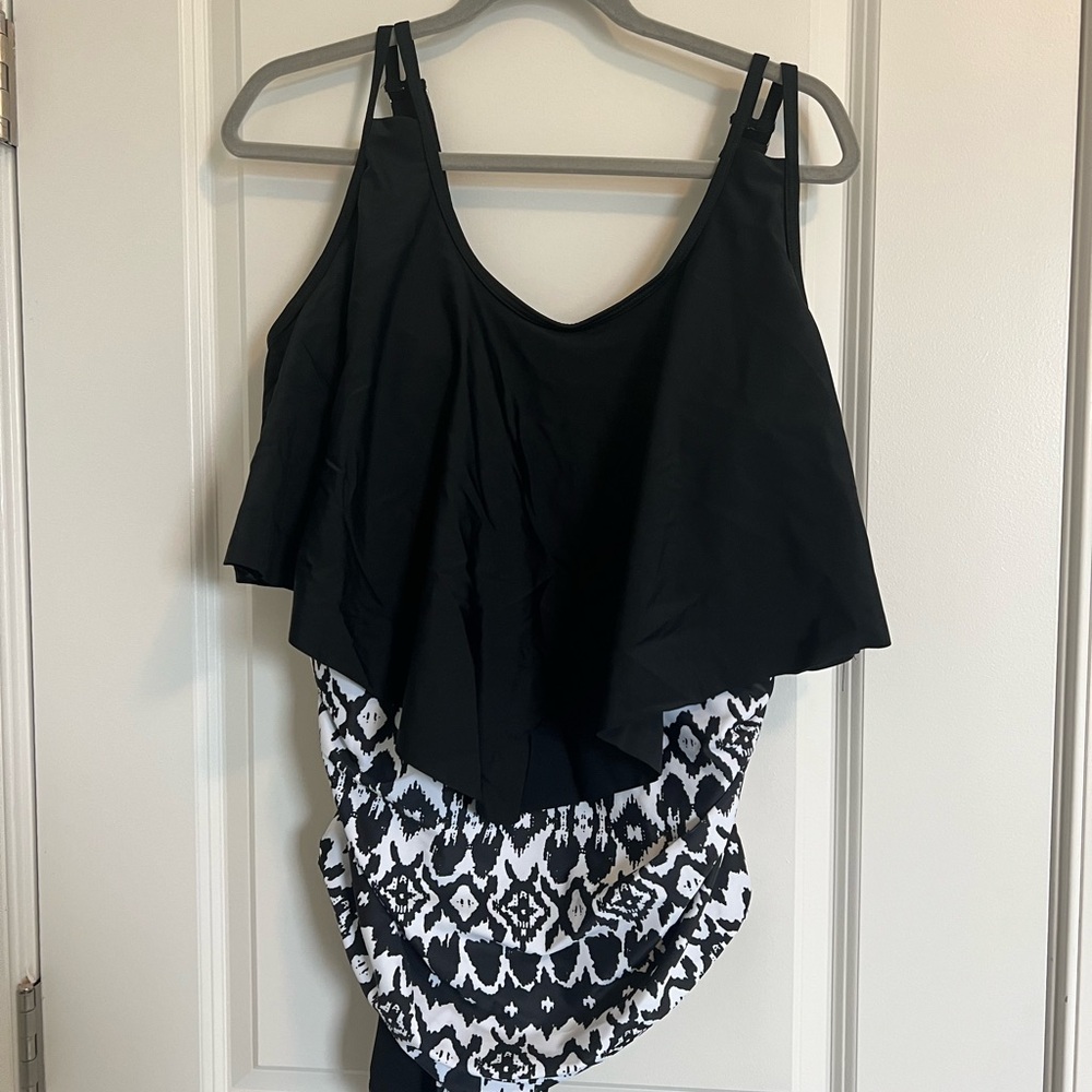 Black and White Patterned Swimsuit